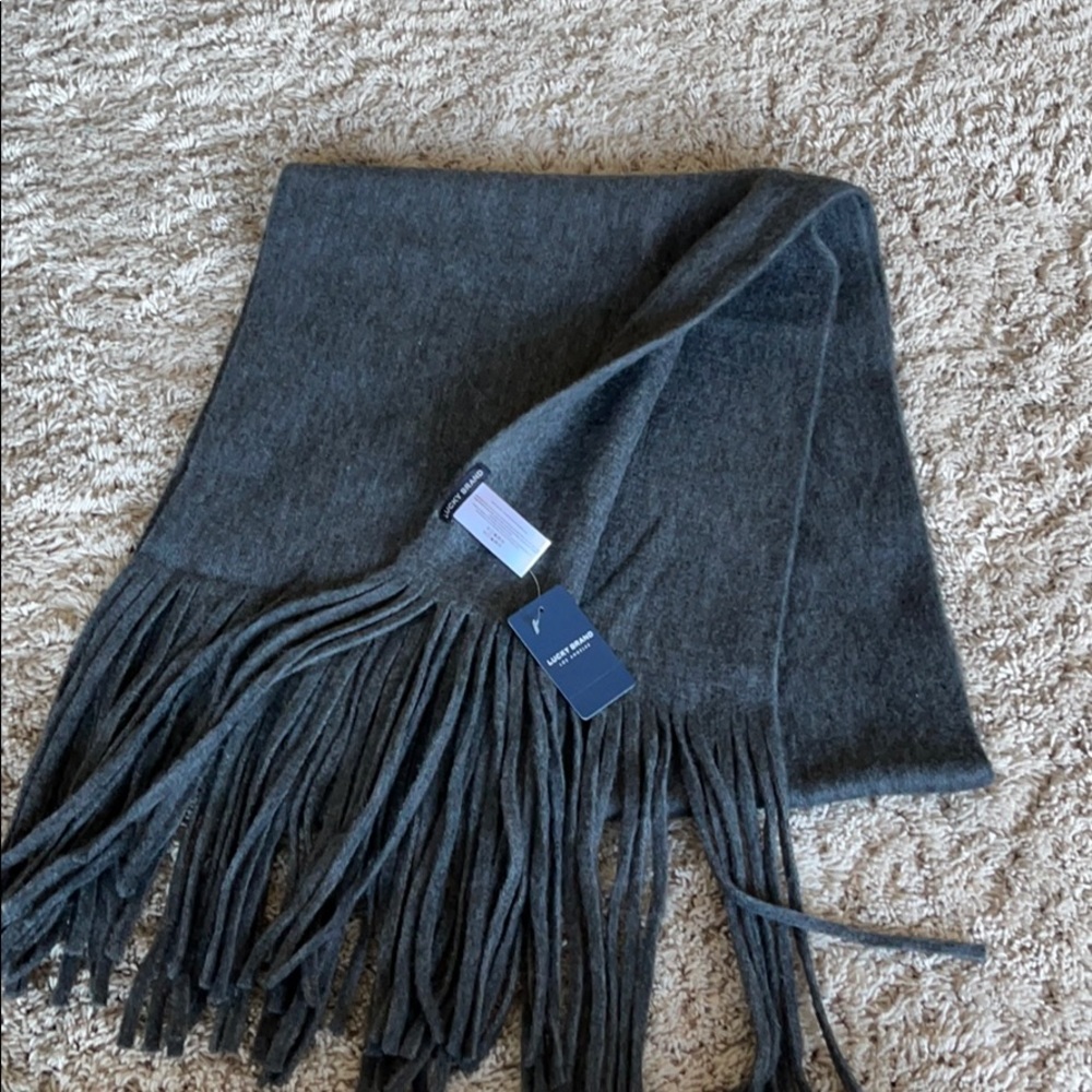 Lucky Brand scarf